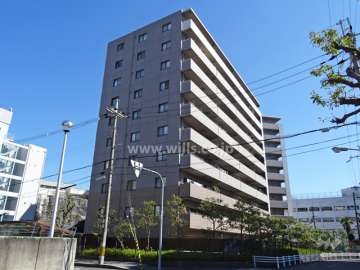 ネバーランド茨木の外観（南側から）