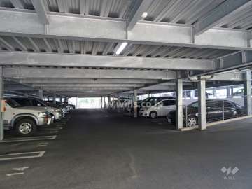 敷地内駐車場（平面自走式）
