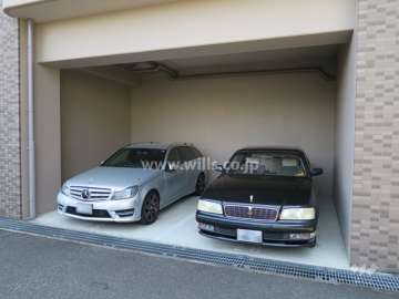 敷地内駐車場（屋内平面式）