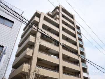 プラウド茨木東中条の外観(南側から)