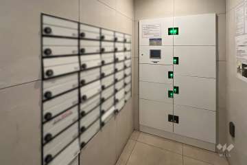 宅配ボックスと共用ポスト