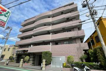 クレッセント新川崎3の外観（南東側から）