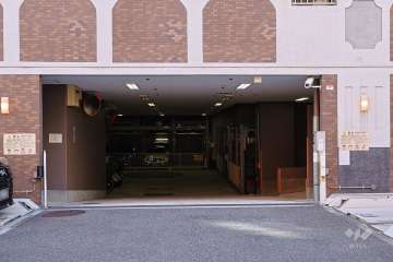 駐車場の出入り口