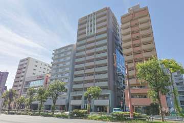 ディアステージ夕陽丘ソシエールの外観（北東側から）
