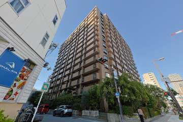 夕陽丘セントポリアの外観（南東側から）
