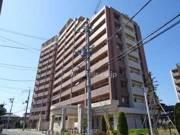 ランフォルセ茨木の外観（北東側から）