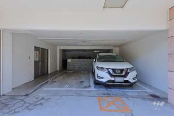 敷地内駐車場（屋内平面式）