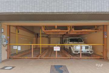 敷地内駐車場（屋内機械式）
