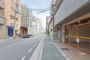 敷地北側の前面道路　