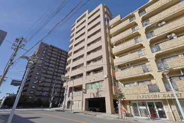 セントファミーユ夕陽丘の外観（南東側から）