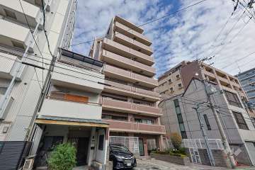 藤和シティホームズ夕陽ヶ丘四天王寺の外観（南西側から）