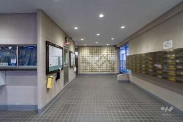 エントランスホール　