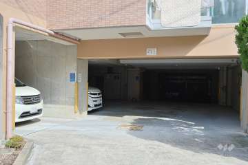 敷地内駐車場（屋内平面式・屋内機械式）