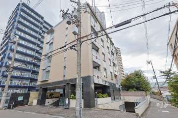 パレロワイヤル夕陽ケ丘離宮の外観（北西側から）