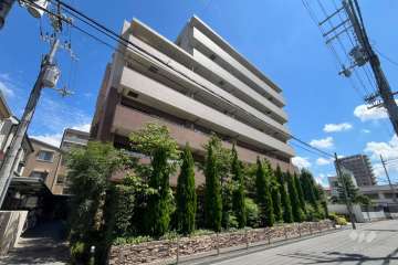 茨木中津町パーク・ホームズの外観(南西側から)