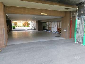 敷地内駐車場（屋外機械式・屋内機械式）