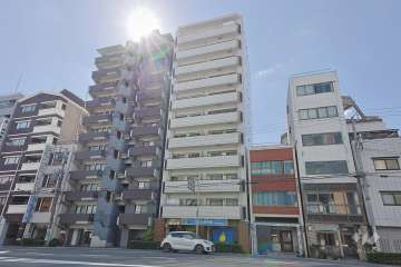 大洋ハイツ清水谷の外観（北西側から）