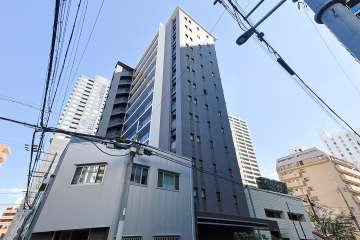 レジェイド上本町の外観（北西側から）