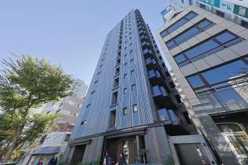 ネベル大阪上本町の外観（北西側から）