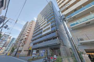 プレサンス谷町九丁目駅前の外観（北西側から）