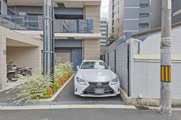 敷地内駐車場（屋外平面式）