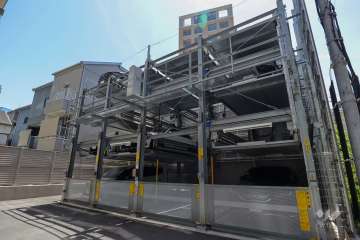 敷地内駐車場（屋外機械式）