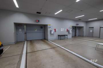 敷地内駐車場（屋内機械式）