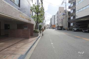 敷地西側の前面道路　　