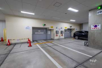 敷地内駐車場（屋内機械式）