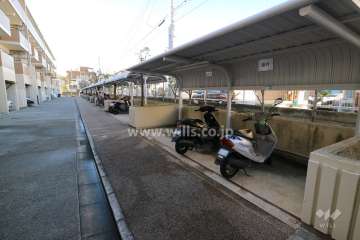 バイク置き場