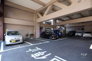 敷地内駐車場（屋内平面式）
