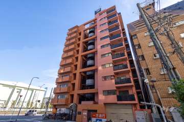 ライオンズマンション難波南の外観（北西側から）