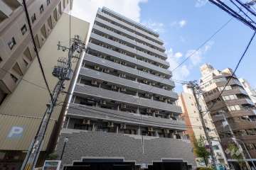 エスリード難波の外観（南東側から）