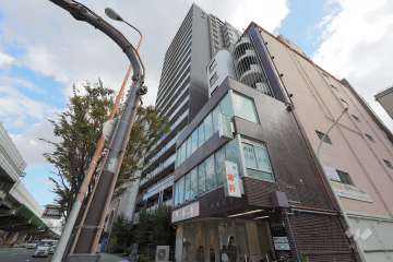 プレサンスタワー難波ウエストの外観（北東側から）