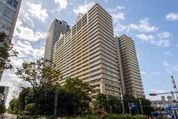 なんばセントラルプラザリバーガーデン