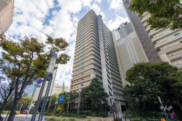 なんばセントラルプラザリバーガーデンの外観