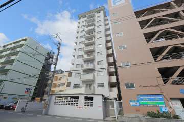 難波スカイハイツの外観（南東側から）