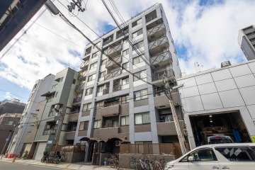 シーズ日本橋の外観（北東側から）