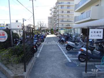 バイク置場