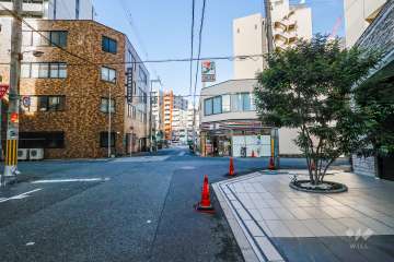 敷地北西側の前面道路　