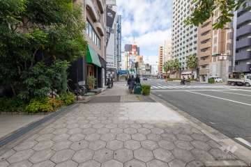 敷地北側の前面道路　
