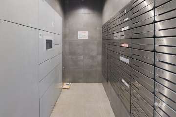 宅配ボックスと共用ポスト