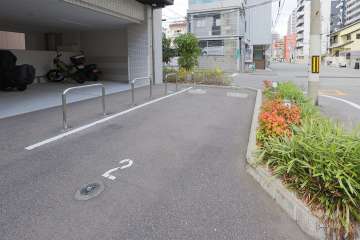 敷地内駐車場（屋外平面式）