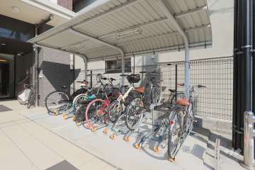 駐輪場（屋根付き）