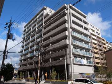 エスリード豊中少路の外観（南西側から）