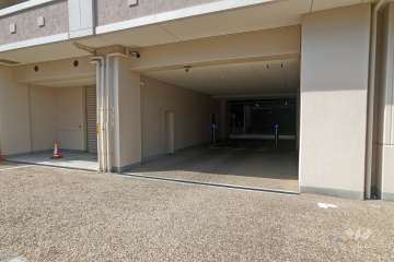 駐車場の出入口