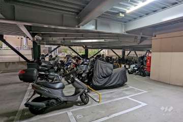 バイク置場