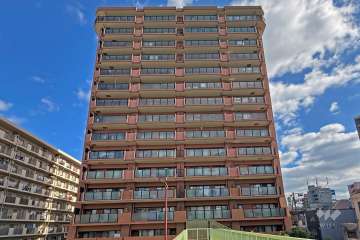 ファミール深江橋デュオの外観(西側から)