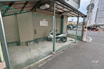 バイク置場