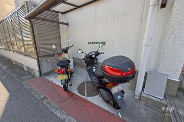 バイク置き場